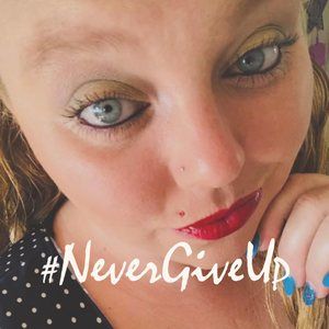 Meet your Posher, Angelica